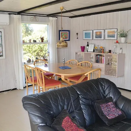 Semesterbostad 4 Bedroom Lovely In Norre Nebel