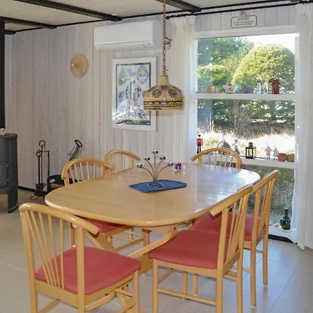Prázdninový dům 4 Bedroom Lovely In Norre Nebel Lønne Hede